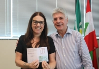  Presidente da Acic re&uacute;ne e homenageia colaboradores 