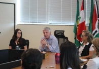  Presidente da Acic re&uacute;ne e homenageia colaboradores 