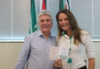  Presidente da Acic re&uacute;ne e homenageia colaboradores 