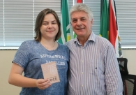  Presidente da Acic re&uacute;ne e homenageia colaboradores 