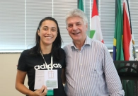  Presidente da Acic re&uacute;ne e homenageia colaboradores 