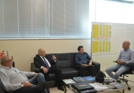 Presidente da Facisc visita sede da Acic