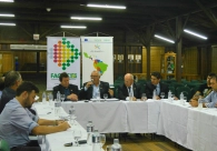 Presidentes das ACIs do Extremo Sul se re�nem em Orleans