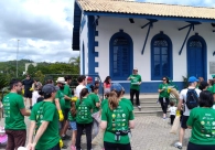 Primeira caminhada ecol�gica recolhe meia tonelada de res�duos