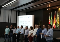 Prioridades da regi&atilde;o Sul s&atilde;o entregues &agrave; bancada de deputados do Sul 