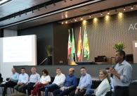 Prioridades da regi&atilde;o Sul s&atilde;o entregues &agrave; bancada de deputados do Sul 