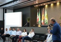 Prioridades da regi&atilde;o Sul s&atilde;o entregues &agrave; bancada de deputados do Sul 