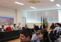 Professores e diretores do Projeto Clube do Jovem Empreendedor visitam a Acic