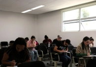 Professores passam por avalia��o do Pr�mio Acic do Professor neste domingo