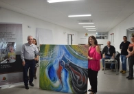 P&uacute;blico prestigia abertura da exposi&ccedil;&atilde;o do artista Adair Fernandes