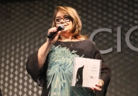 Reconhecimento e emo&ccedil;&atilde;o na entrega do Pr&ecirc;mio Mulher Empres&aacute;ria