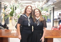 Reconhecimento e emo&ccedil;&atilde;o na entrega do Pr&ecirc;mio Mulher Empres&aacute;ria