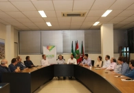 Representatividade pol&iacute;tica e instala&ccedil;&atilde;o de ped&aacute;gios pautam reuni&atilde;o da Acic