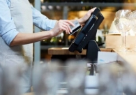 Servi�os lideram a gera��o de empregos formais na regi�o