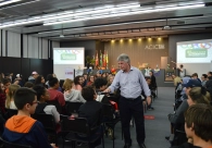 Setor empresarial ser� a pauta para estudantes nesta quarta-feira