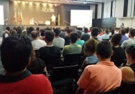 Vale do Carbono re�ne mais de 200 jovens empreendedores na Acic