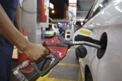 Confira a lista de postos com a gasolina mais barata em Joinville