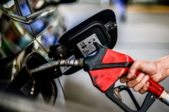 Gasolina encerra 2025 com aumento nos postos de Joinville; veja quanto custa