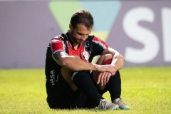 JEC: O abismo entre o discurso e o del&iacute;rio