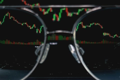 IA n&atilde;o &eacute; estrat&eacute;gia: o erro de automatizar o superficial