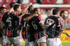 Caos fora de campo, decis&atilde;o dentro dele: JEC x CSA vale mais que classifica&ccedil;&atilde;o na Copa do Brasil