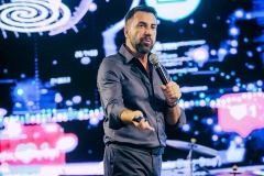 Garten Shopping recebe Carlos Ferreirinha, Melhores Impress&otilde;es da Fran&ccedil;a e Instituto Juarez Machado ganha nova obra