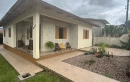 Casa de Esquina Nossa Senhora de F&aacute;tima