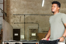 Fabiano Sim&atilde;o: o design como forma de sobreviv&ecirc;ncia &agrave; autoafirma&ccedil;&atilde;o