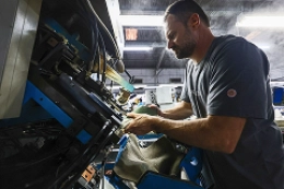 Mercado de trabalho: Santa Catarina &eacute; destaque em escolaridade e participa&ccedil;&atilde;o da ind&uacute;stria