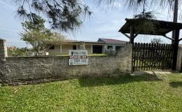 Casa beira mar no Balneário Esplanada