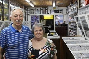 Fim de uma era: cl&aacute;ssica loja de discos de Joinville &eacute; colocada &agrave; venda ap&oacute;s 57 anos de hist&oacute;ria