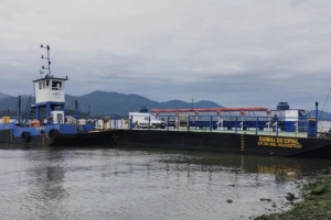 Marinha interdita ferry-boat em S&atilde;o Francisco do Sul