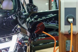 Carros el&eacute;tricos e outras tend&ecirc;ncias que devem moldar o setor automotivo em 2026