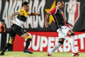 JEC empata em casa com o Crici&uacute;ma e segue em crise no Campeonato Catarinense