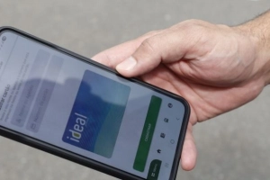 Novo aplicativo permite pagar e recarregar transporte coletivo pelo celular em Joinville