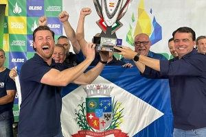 Joinville conquista o t&iacute;tulo de campe&atilde;o geral da Olimp&iacute;ada Estudantil Catarinense 2025