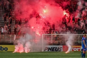 Joinville &eacute; punido preventivamente pelo TJD e ter&aacute; de jogar com port&otilde;es fechados