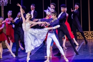 Jaragu&aacute; do Sul recebe espet&aacute;culo gratuito &ldquo;Cinderella&rdquo; e pr&eacute;-sele&ccedil;&atilde;o da Escola Bolshoi