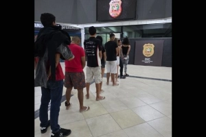 Pol&iacute;cia prende 9 suspeitos durante opera&ccedil;&atilde;o contra comemora&ccedil;&atilde;o de fac&ccedil;&atilde;o em Joinville