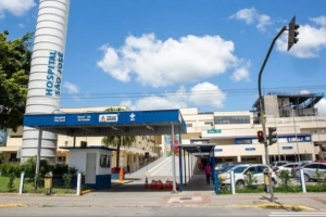 Superlota&ccedil;&atilde;o hospitalar &eacute; debatida na Comiss&atilde;o de Sa&uacute;de e acende alerta para baixa cobertura vacinal em Joinville