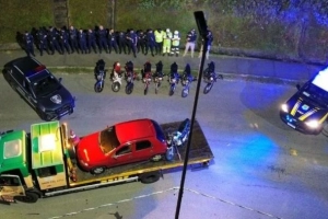 Opera&ccedil;&atilde;o conjunta flagra &lsquo;rolezinho&rsquo; e gera mais de 30 autua&ccedil;&otilde;es em Joinville