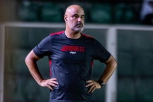 T&eacute;cnico Cristian de Souza &eacute; demitido do Joinville