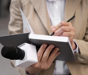 Da visibilidade &agrave; autoridade: o papel da imprensa na constru&ccedil;&atilde;o de reputa&ccedil;&atilde;o