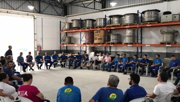 CERPALO deseja boas festas.