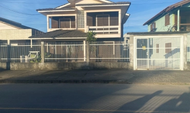 CASA, OURO NEGRO - FORQUILHINHA