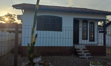 TERRENO COM CASA E EDÍCULA, MORRO ESTEVÃO - CRICIÚMA TERRENO COM CASA E EDÍCULA, MORRO ESTEVÃO - CRICIÚMA