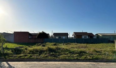 TERRENO - LOT. CONSÓRCIO ECONÔMICO CRICIUMENSE, ZONA SUL, BALNEÁRIO RINCÃO TERRENO - LOT. CONSÓRCIO ECONÔMICO CRICIUMENSE, ZONA SUL, BALNEÁRIO RINCÃO