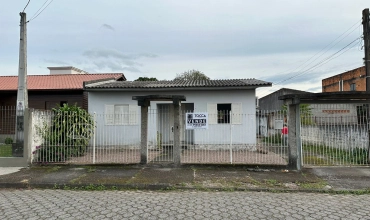 CASA – PINHEIRINHO, CRICIÚMA CASA – PINHEIRINHO, CRICIÚMA
