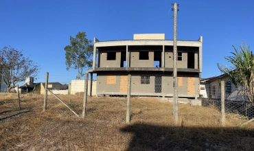CASA - SANTA AUGUSTA, CRICIUMA  CASA - SANTA AUGUSTA, CRICIUMA