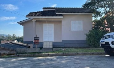 CASA - MONTE CASTELO, CRICIÚMA CASA - MONTE CASTELO, CRICIÚMA